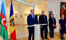 В Баку открылась выставка Сердце мое Молдова ФОТО