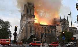 Первые фотографии интерьера Собора Парижской Богоматери после пожара ФОТО