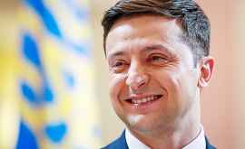 Zelenski cere să fie învestit cît mai curînd în funcția de președinte al Ucrainei