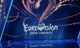 Жаркая пора на Евровидении конкурсанты прошли по оранжевому ковру