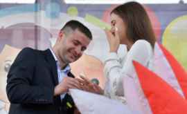 Un consilier şia cerut iubita în căsătorie la Festivalul Familiei