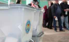 Dodon Alegerile parlamentare anticipate sînt nedorite pentru țară