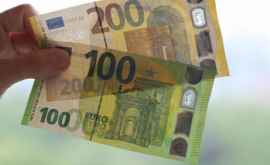 Noile bancnote de 100 şi 200 de euro puse în circulație începînd de azi