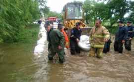 IGSU Alertă de inundații la Ungheni VIDEO
