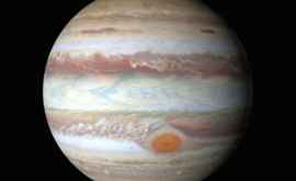 Jupiter mai aproape ca niciodată de Pămînt