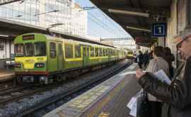 O fetiţă din Irlanda născută în tren va călători gratis timp de 25 de ani