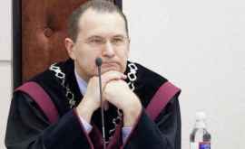 Președintele CC din Lituania a pus la îndoială temeinicia hotărîrilor CC din Moldova