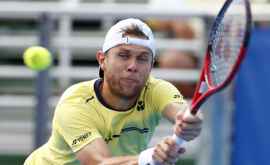 Radu Albot calificare spectaculoasă în turul 2 al turneului ATP din Halle