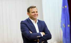 Андрей Нэстасе подал в отставку с поста депутата