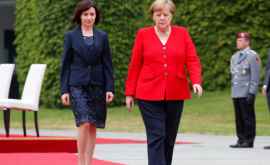 Merkel Comisia Europeană deja a spus clar că va ajuta Moldova