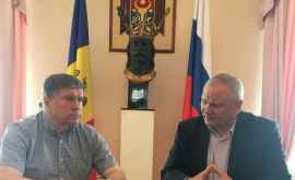 В Посольстве РМ в Москве обсудили организацию приема молдавских граждан