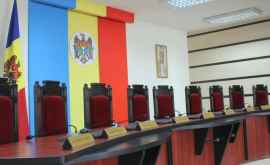 CEC a stabilit cînd vor avea loc alegerile noi la Nisporeni după demisia lui Plahotniuc 