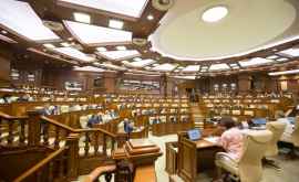 Parlamentul propune un alt candidat la Curtea Constituțională în locul lui Pulbere