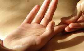 Специалисты массаж пальцев поможет вам избавиться от боли