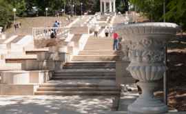 Inaugurarea scărilor din Parcul Valea Morilor se amînă