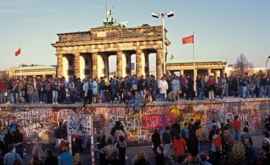 Туристы могут посетить Берлин до падения Стены