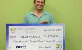 A cumpărat 25 de bilete de loterie și a cîștigat 125 mii de dolari