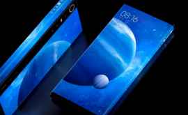 Xiaomi a prezentat un concept de telefon cu ecran pe toate părțile 