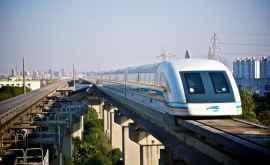 China a început să construiască căi ferate cu perne magnetice