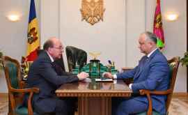 О чем президент Молдовы говорил с послом России 