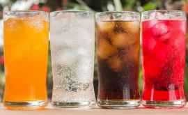Сингапур запретит рекламу напитков с высоким содержанием сахара
