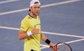 Radu Albot continuă evoluția la turneul ATP de la Stockholm