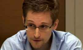 Snowden a relatat cum a ajuns blocat în Rusia