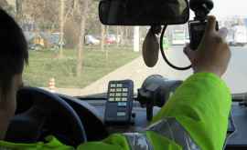 На национальных трассах дежурят инспекторы НИП с радарами
