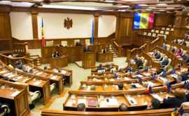 Cei 4 deputați noi din parlament au participal la prima ședință