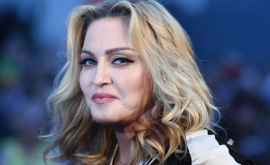 Королева не опаздывает Ответ Мадонны фанату подавшему на нее в суд 