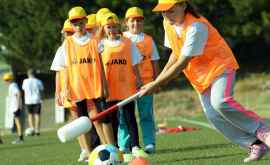 Проект ФФМ Уроки футбола в школах