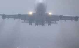 Ceața a dat peste cap traficul aerian de pe aeroportul Chișinău FOTO
