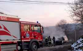 O ambulanță a ars la Soroca