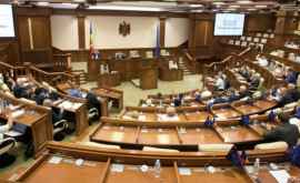 PSRM a înregistrat în Parlament proiectul referitor la reducerea salariilor deputaților