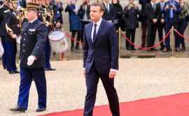 Macron ar putea vizita țara noastră
