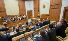 Dodon a convocat o ședință de lucru cu președinții și primarii unor centre raionale