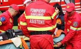 O femeie a fost transportată la Iași cu ajutorul unei echipe SMURD