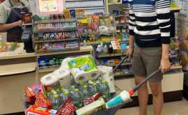 Cum fac cumpărături locuitorii din Thailanda după interzicerea pungilor de plastic