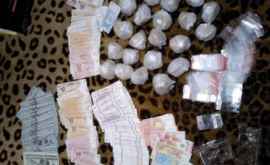 Droguri în valoare de 300 000 lei confiscate de poliție VIDEO