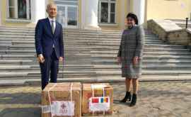 Китай передал Молдове вторую партию гуманитарной помощи 