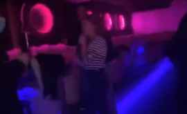În plină pandemie mai mulţi tineri sărbătoresc întrun club de noapte din Chişinău