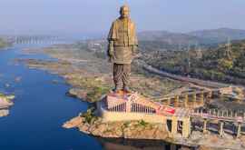 В Индии пытались продать самую высокую статую в мире 