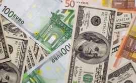 Dealeri pe piața valutară a dispărut cererea pentru dolari și euro
