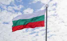 В Болгарии депутаты отказались от своих зарплат изза пандемии