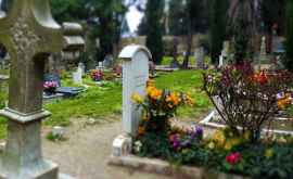 Accesul în cimitirele din capitală restricționat