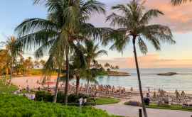 Autorităţile din Hawaii îi plătesc pe turişti pentru a pleca de pe insulă