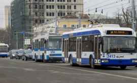 De azi transportul public în Chișinău este reluat cu achitarea biletului de călătorie