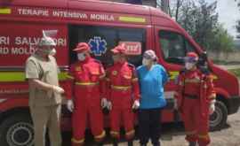 68летняя женщина была доставлена в Кишинев командой спасателей