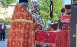 Настоятель кишиневской церкви награжден Орденом Почета 