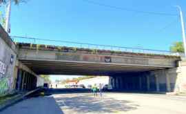 Chișinăul va deveni mai colorat Se caută artiști pentru pictarea unui pod